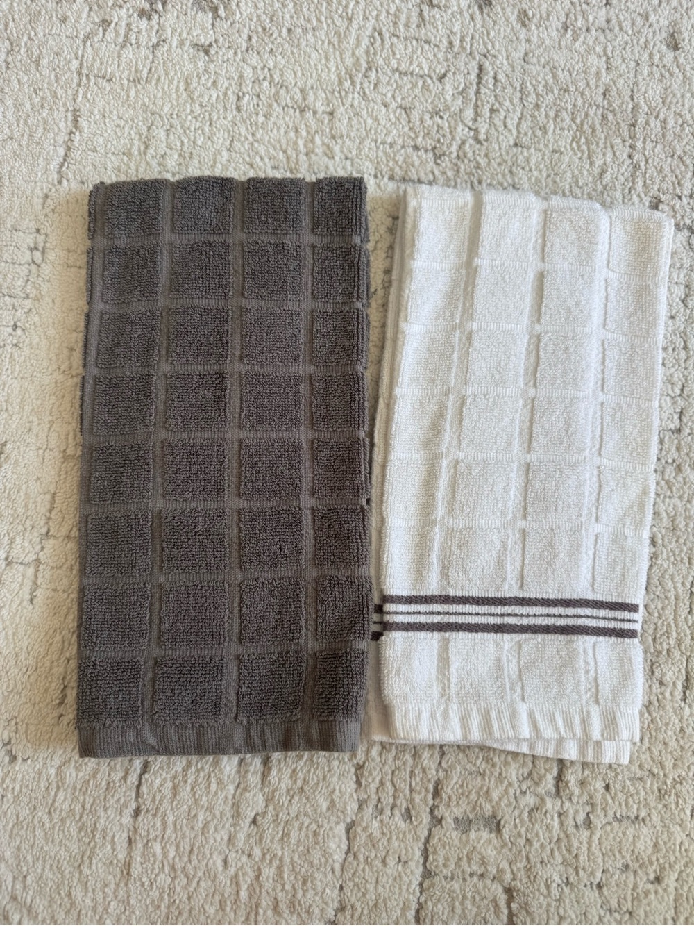 Set of 2 100% Cotton White and Gray Kitchen Towels